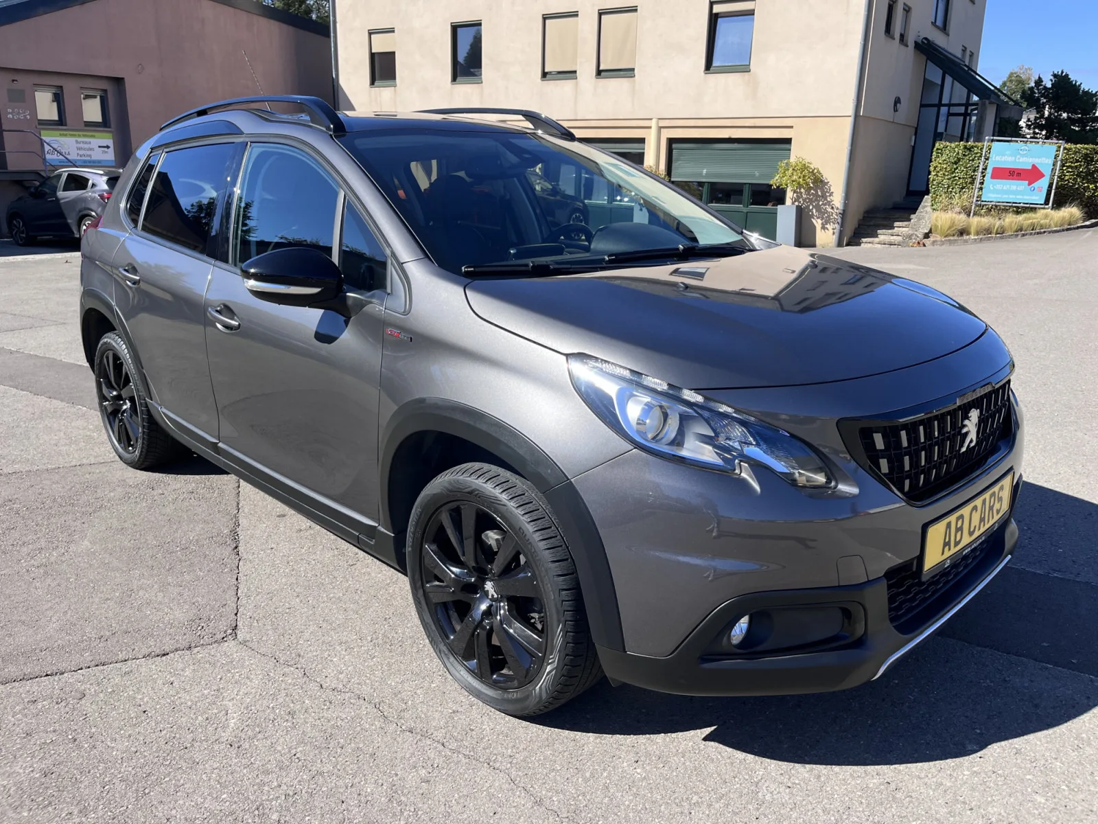 Peugeot 2008 2008 GT line 1.2i 130cv Car Play - Photo 1