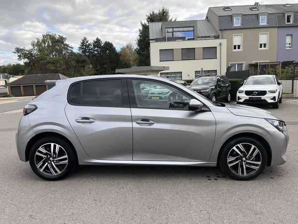 Peugeot 208 208 1.2i Automatique Allure 100cv iCockpit LED CarPlay - Photo 3