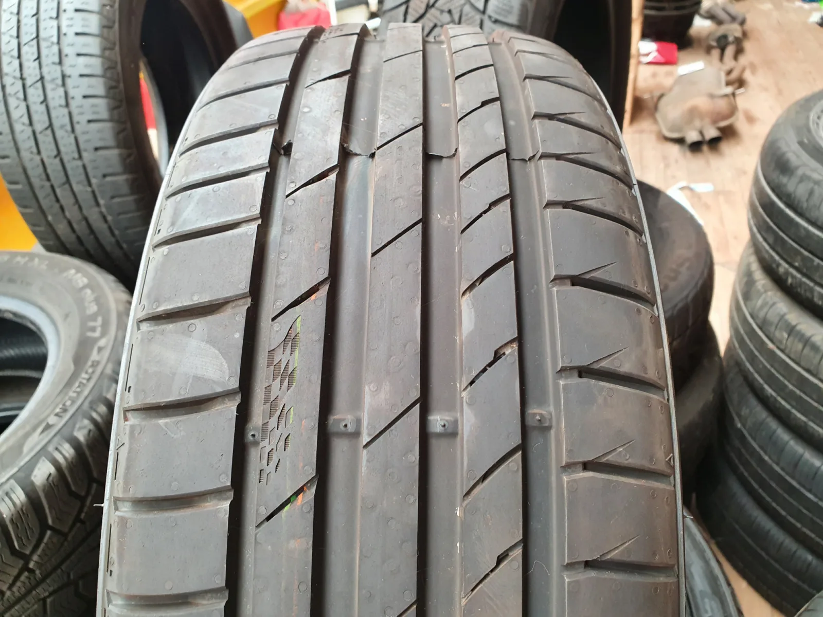 Pneus été 18 215/40 R18 89Y - Photo 1