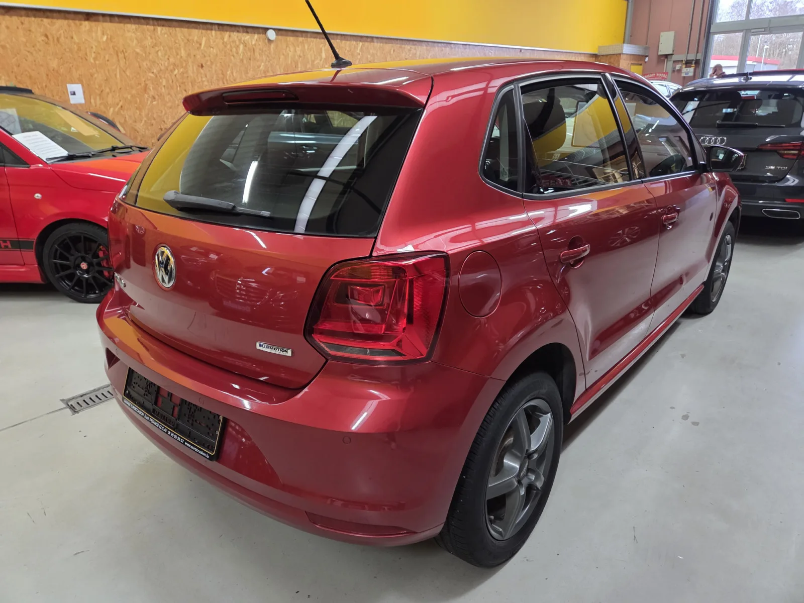 Volkswagen Polo 1.0i 60CV - Photo 1