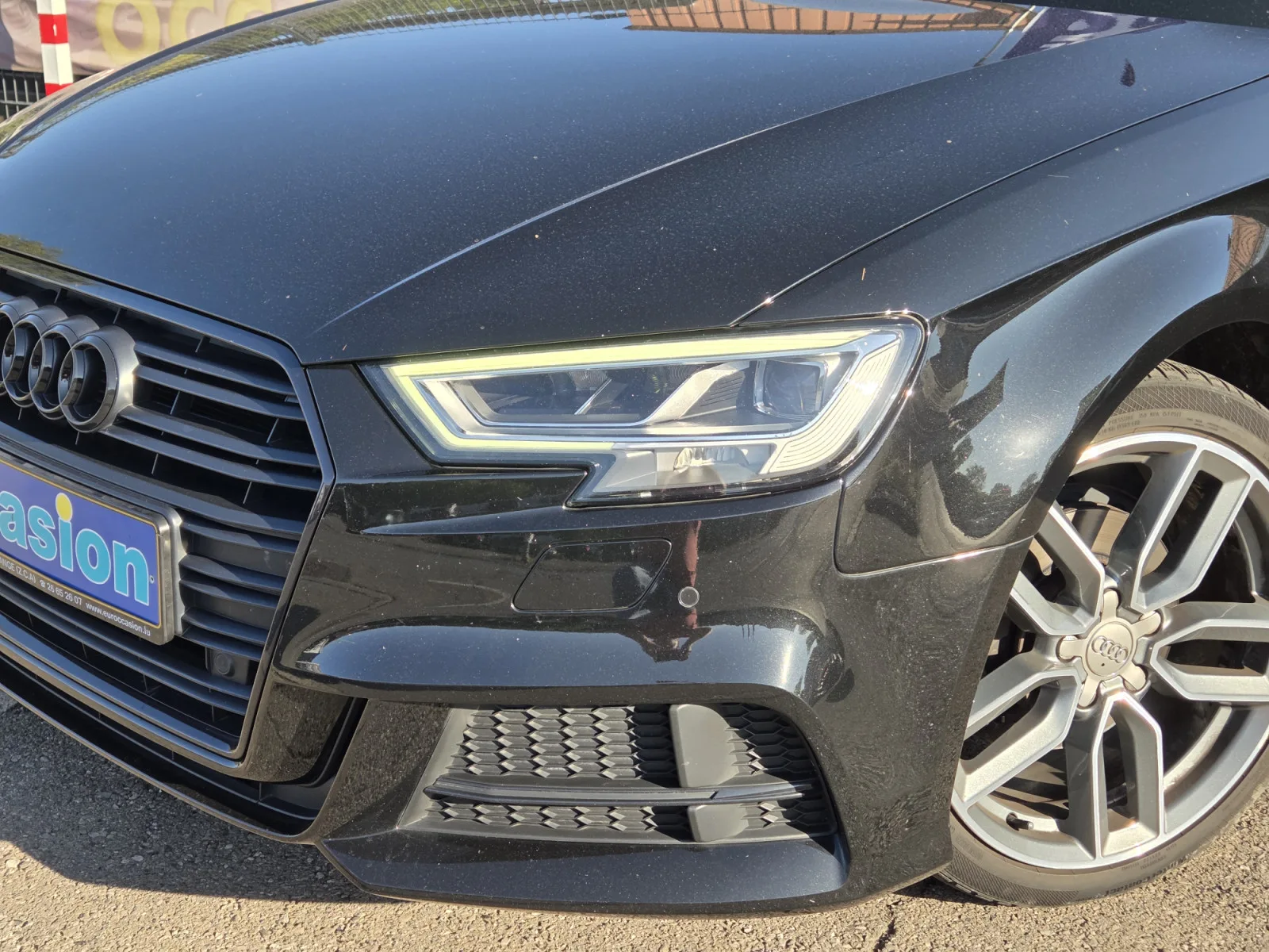 Audi A3 SPORTBACK 30TFSI 116CV S-LINE - Photo 1