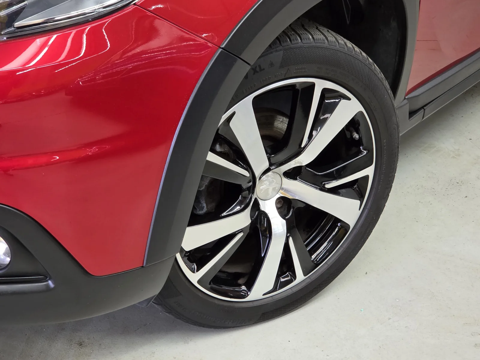 Peugeot 2008 e-HDI GT-LINE - Photo 1