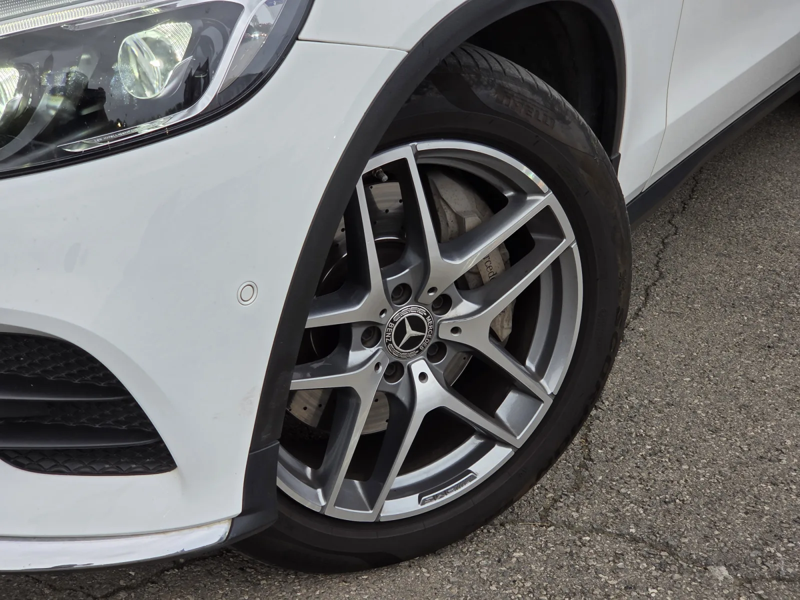 Mercedes-Benz GLC 220 AMG-LINE 4MATIC 9G-DCT - Photo 1