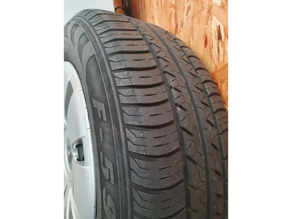 Jantes acier + Pneus été 15 195/65 R15 91T - Photo 2