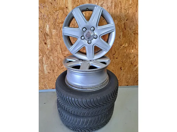 Jantes alu + Pneus hiver 16 205/55 R16 91T - Photo 1