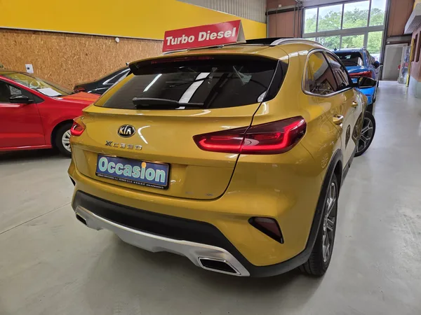 Kia XCeed CRDI 136CV AUTO. - Photo 3