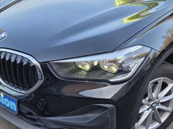 BMW X1 SDRIVE 18d 136CV - Photo 2