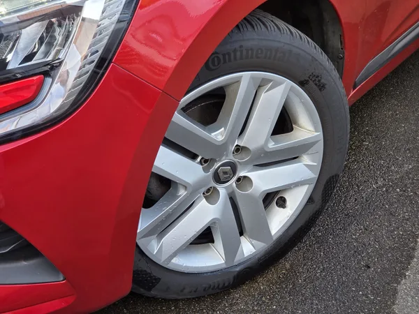 Renault Clio TCE CORPORATE EDITION - Photo 2