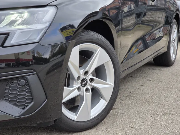 Audi A3 sportback TFSI Pack Business - Photo 2