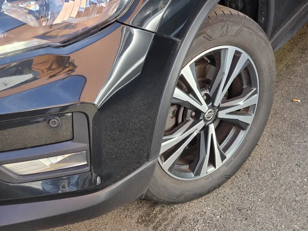 Nissan X-Trail 1.7 DCI 150CV 2WD AUTOMATIQUE - Photo 2