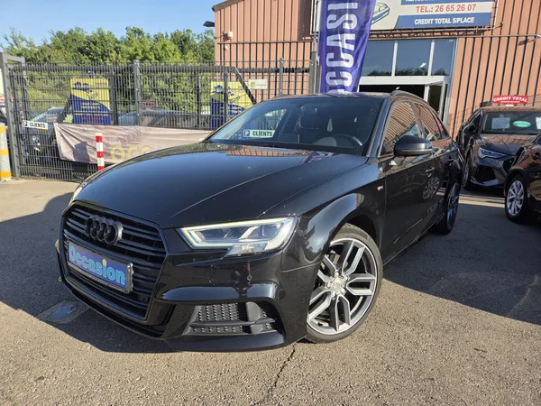 Audi A3 SPORTBACK 30TFSI 116CV S-LINE - Photo 1