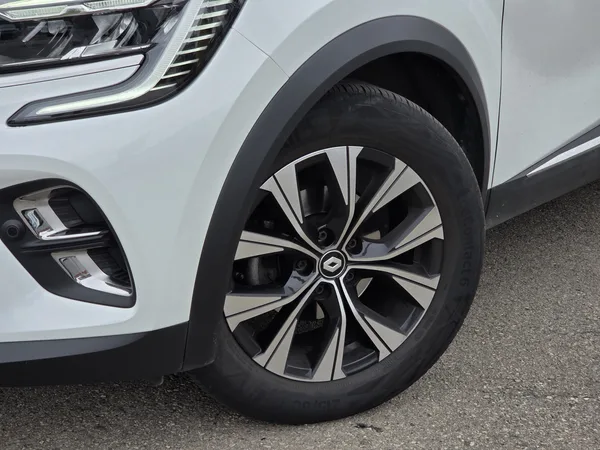 Renault Captur TCE 91CV BVM6 - Photo 2