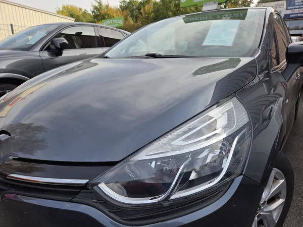 Renault Clio TCE LIMITED - Photo 2