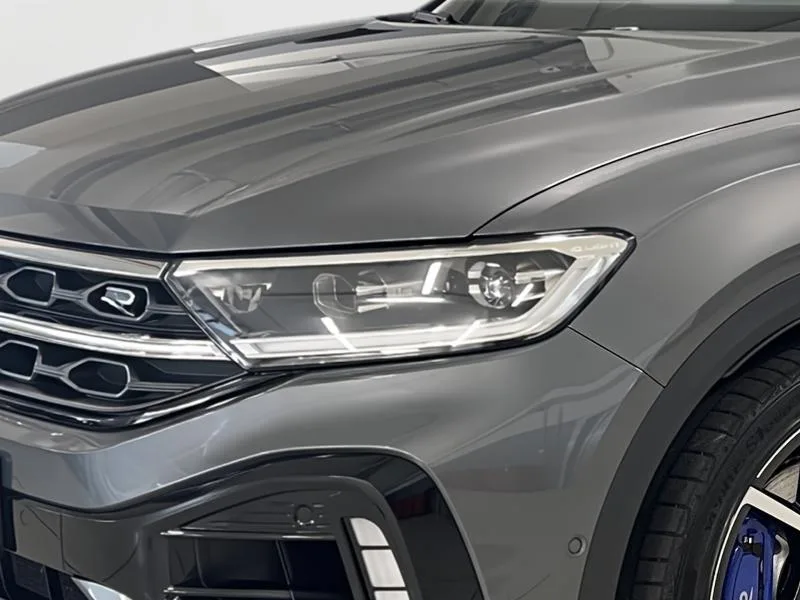 Volkswagen T-Roc R - Photo 1
