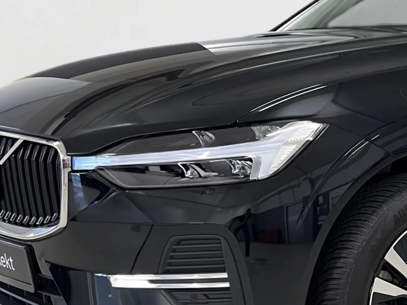 Volvo XC60 Core - Photo 1