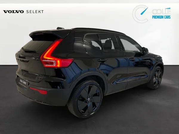 Volvo EX40 Black Edition Plus - Photo 2