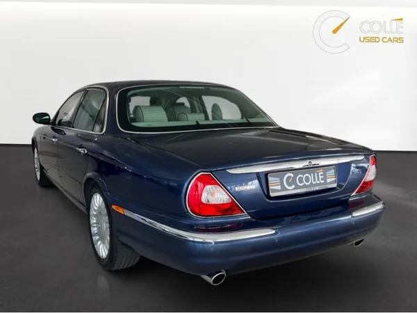 Jaguar XJ Voiture en dépot vente - Photo 3