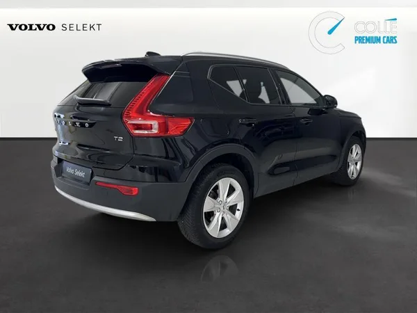 Volvo XC40 Core - Photo 2