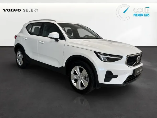 Volvo XC40 Core - Photo 1