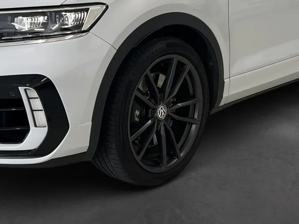 Volkswagen T-Roc R - Photo 2