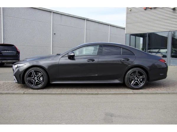 Mercedes-Benz CLS 450 4Matic AMG Line - Photo 2