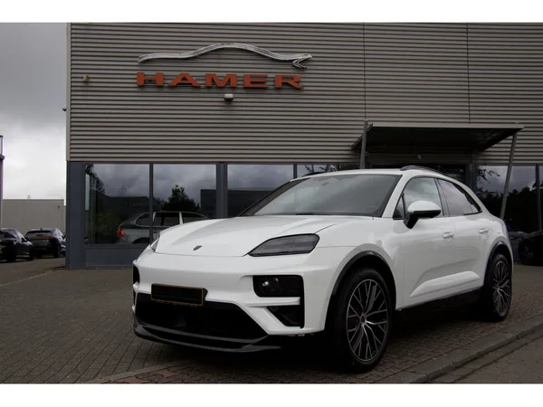 Porsche Macan Turbo - Photo 1