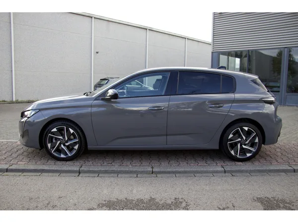 Peugeot 308 1.5 BlueHDi 130 EAT8 Allure ACC 360° Navi LED PDC - Photo 2