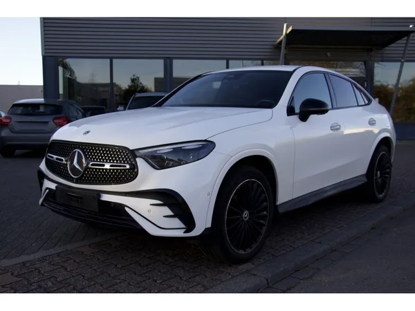 Mercedes-Benz GLC 300 e Coupe 4Matic AMG Line Premium 20" - Photo 2