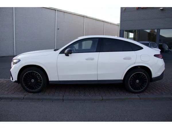 Mercedes-Benz GLC 300 e Coupe 4Matic AMG Line Premium 20" - Photo 2