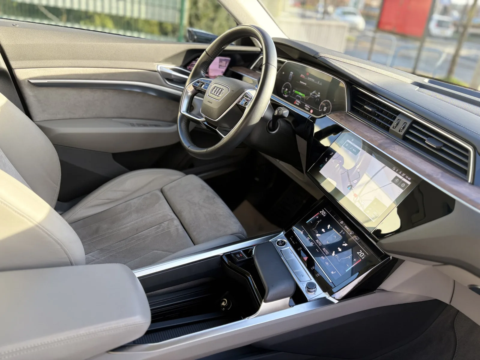 Audi e-tron 55 QUATTRO 408 SPORTBACK 95KWH *GARANTIE 24 MOIS EUROPÉENNE* - Photo 1