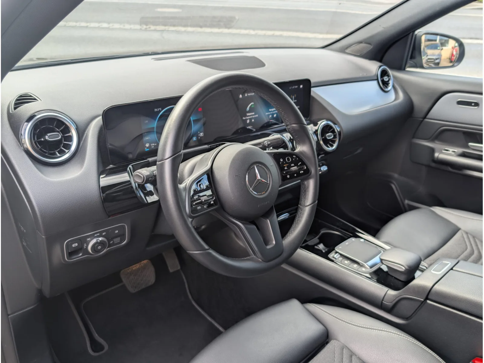 Mercedes-Benz GLA 200 163CV 7G-TRONIC * GARANTIE CONSTRUCTEUR * - Photo 1