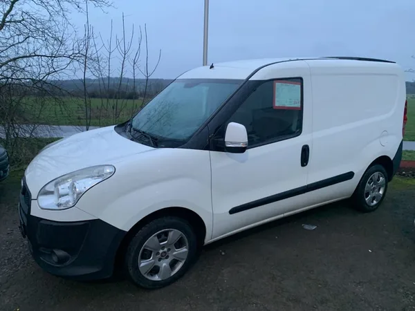 Fiat Doblo 1.3 JTD - Photo 1