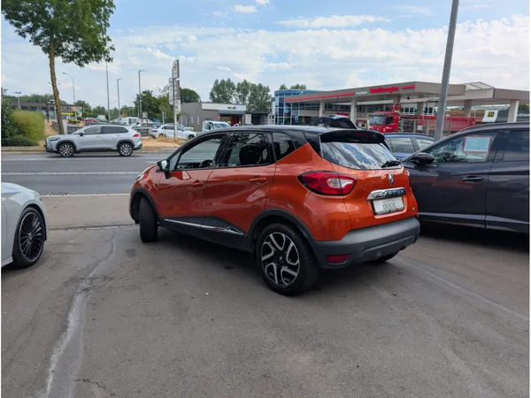 Renault Captur 1.5 DCI 90 ENERGY * GARANTIE 24 MOIS * - Photo 2