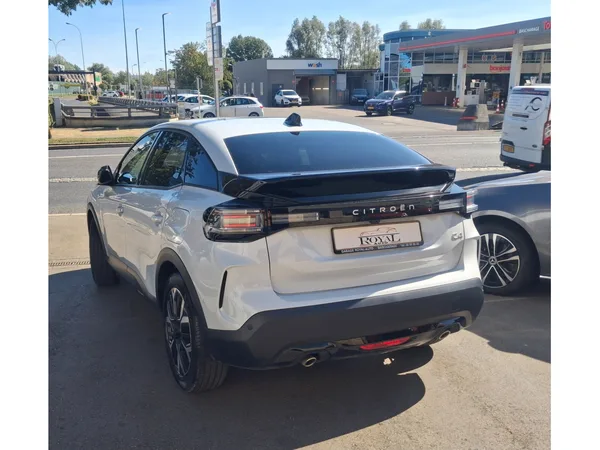 Citroën C4 1.2 PURETECH 130CH BOITE AUTO 8 - Photo 2