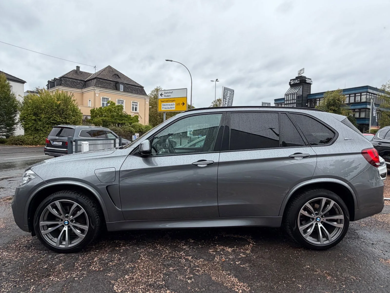 BMW X5 xDrive 40 e - Photo 1