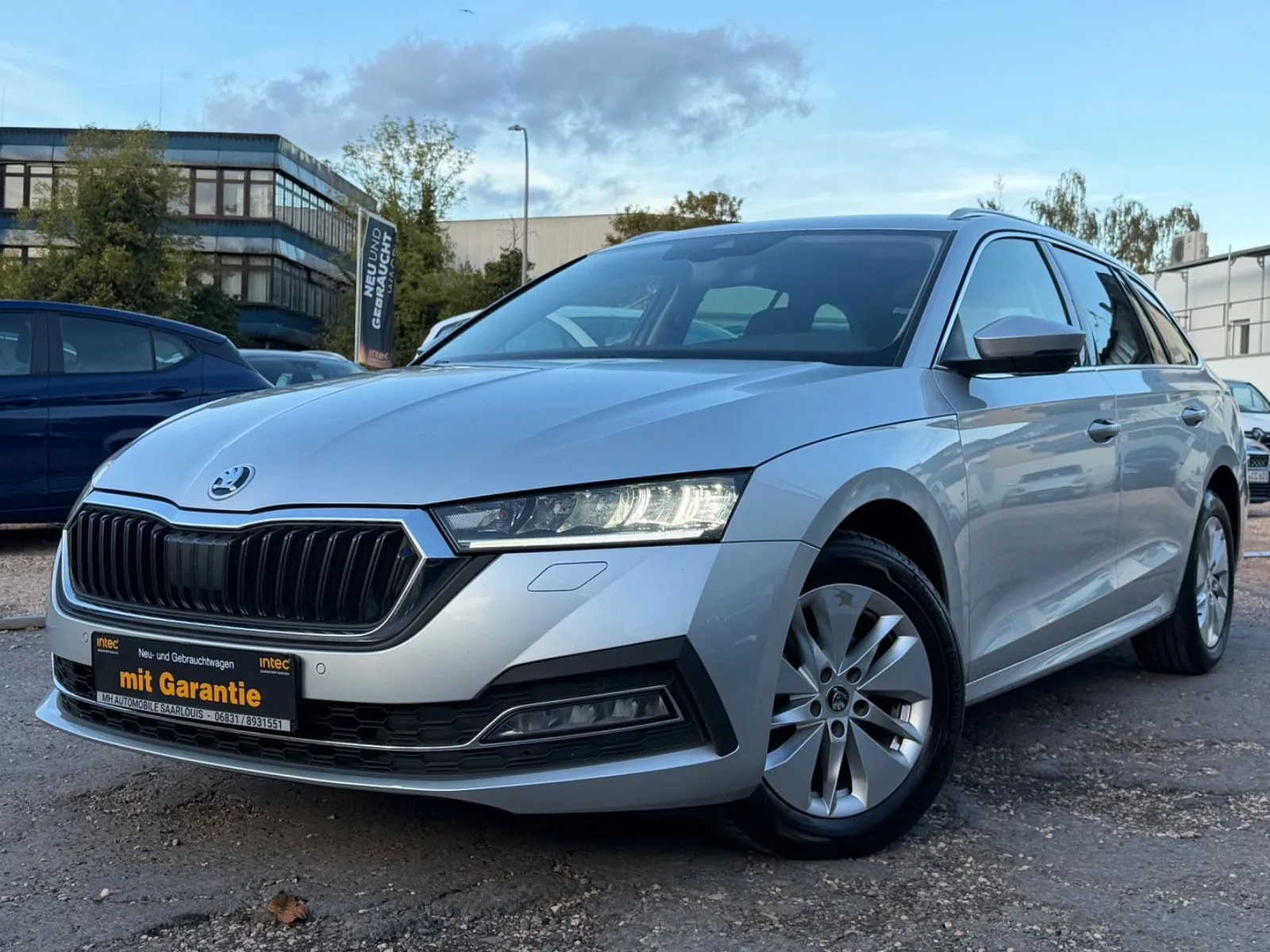 Skoda Octavia Combi Ambition 2.0 TDI/MWST/Automatik/ - Photo 1
