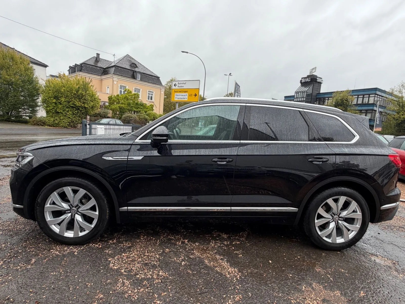 Volkswagen Touareg Elegance 4Motion 210KW/Pano/Luft/20Zoll/ - Photo 1