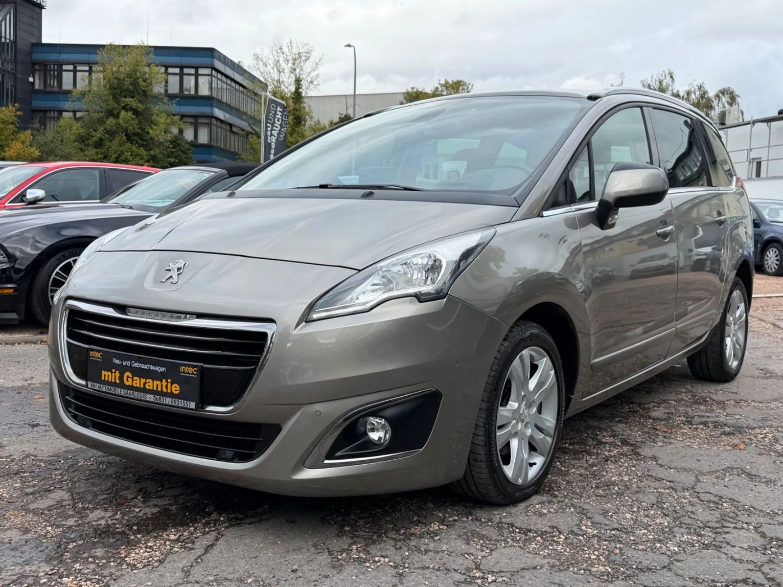 Peugeot 5008 Allure 150PS/Navi/Kamera/Pano/Leder/ - Photo 1