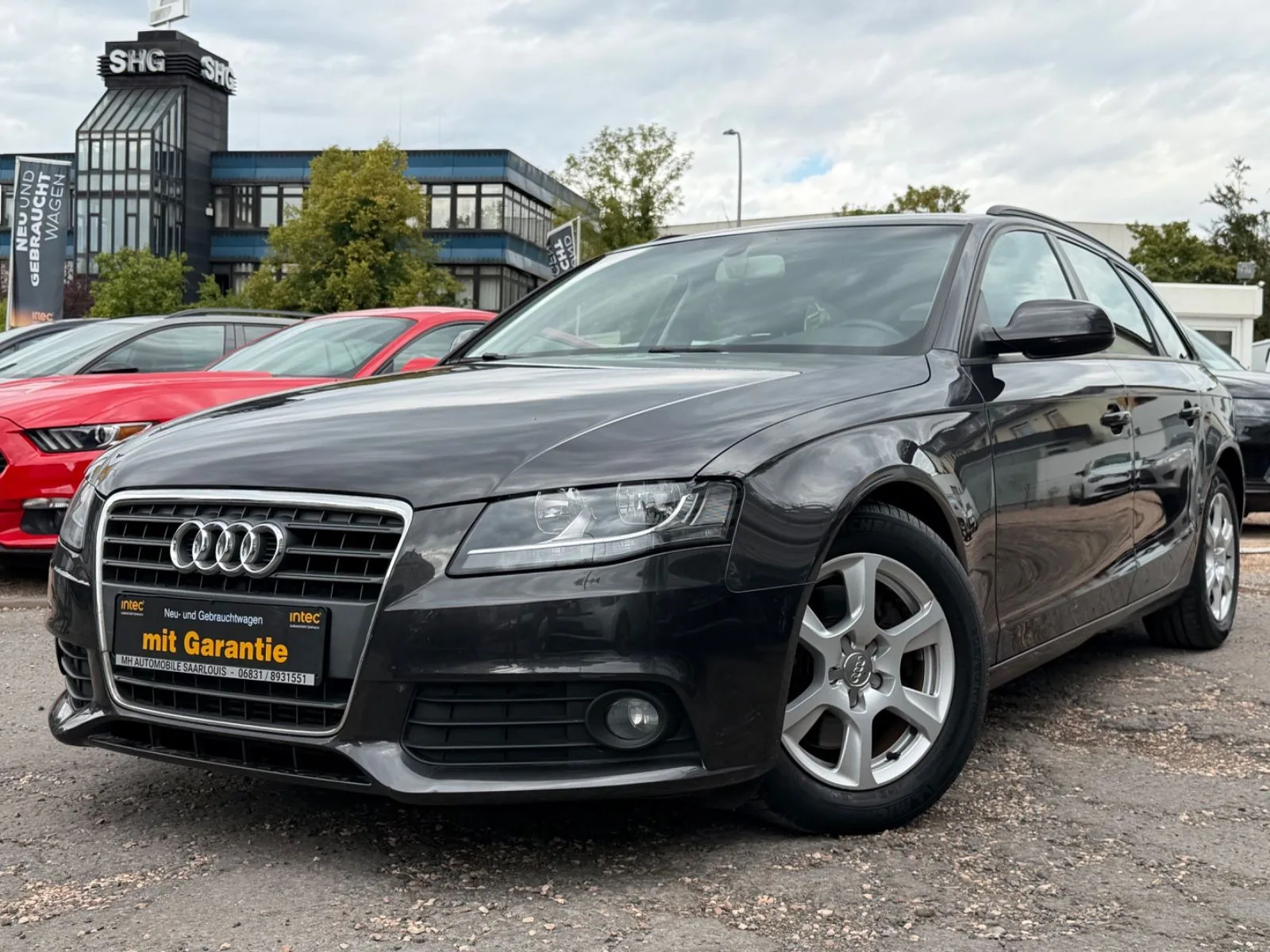 Audi A4 Avant Attraction e - Photo 1