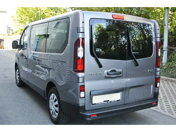 Renault Trafic LOCATION 1.6 DCI 120 9 PLACES - Photo 2