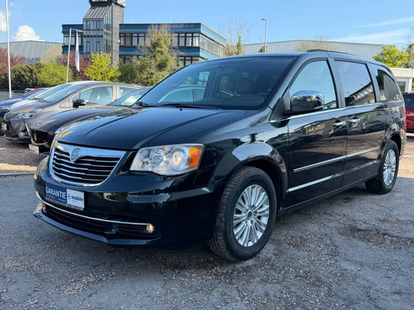 Lancia Voyager Gold/SD/7xSitzer/LEDER/DVD/KAMERA/VOLL - Photo 2