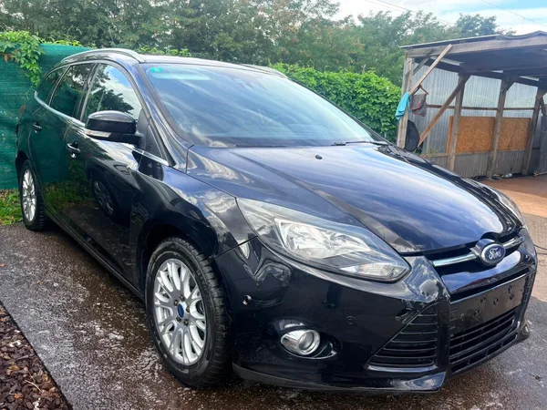 Ford Focus Turnier Titanium - Photo 2