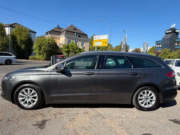 Ford Mondeo Turnier Titanium AWD/1.HAND - Photo 2