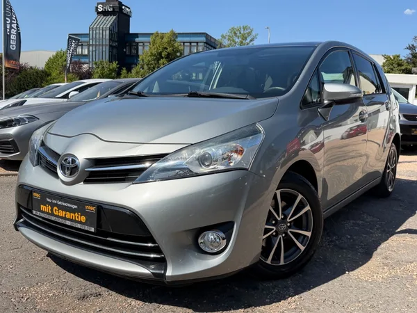 Toyota Verso Executive/Panoramdach/Kamera/ - Photo 1