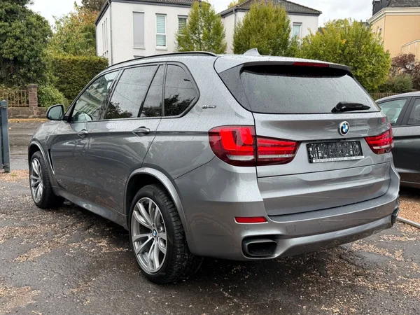 BMW X5 xDrive 40 e - Photo 3