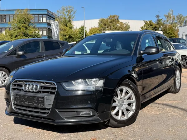 Audi A4 Avant Attraction ultra - Photo 1
