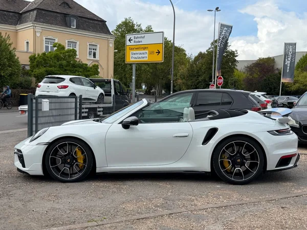 Porsche 911 Turbo S Cabriolet/Aero Paket/Unfallfrei/ - Photo 2