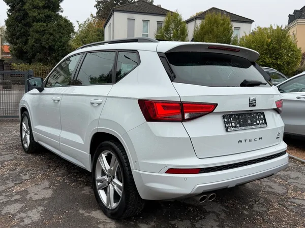 SEAT Ateca FR 4Drive 190PS/Pano/Leder/DSG/Kamera/Virt - Photo 3