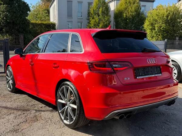 Audi S3 Sportback 2.0 TFSI quattro - Photo 3