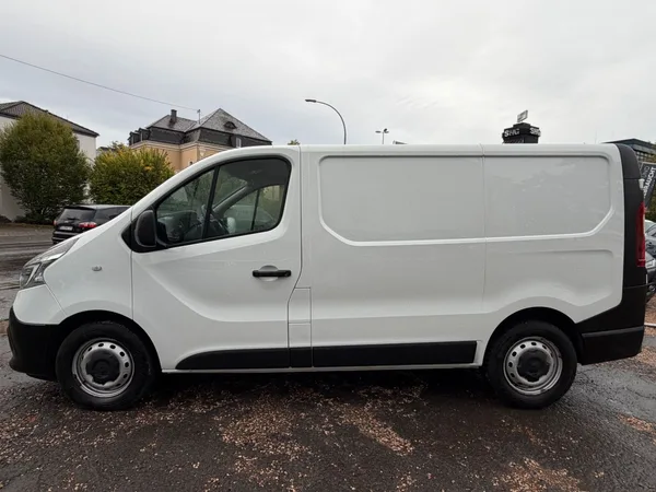 Renault Trafic 2.0 dci/Klima/EURO6/Schiebetür/MWST - Photo 2